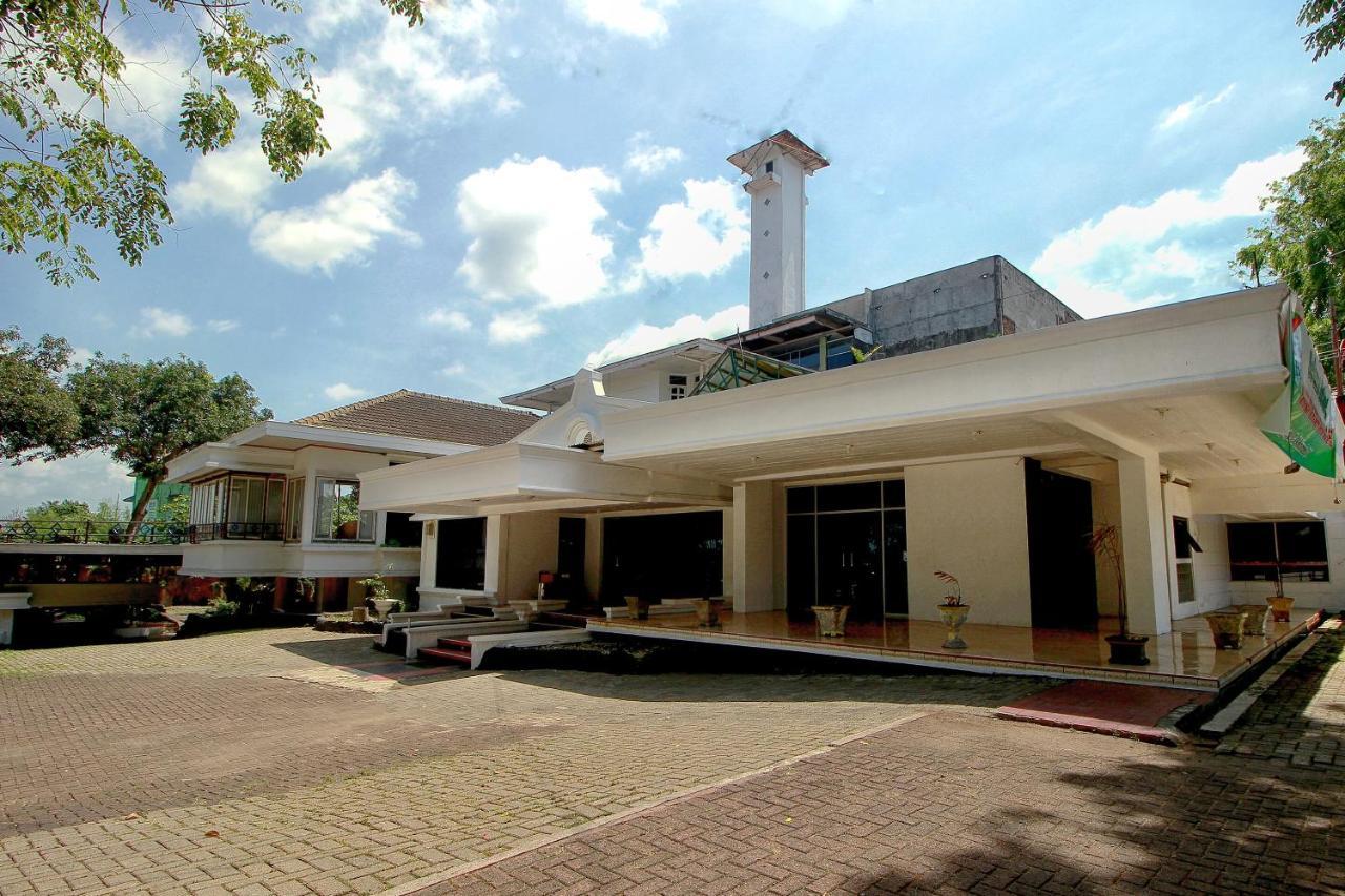 Oyo 2360 Hotel Rio Bengkulu Dış mekan fotoğraf